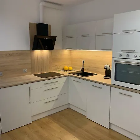Tarsis Apartment