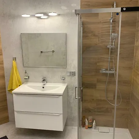 Tarsis Apartment